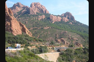 Between Cannes and Saint-Raphael