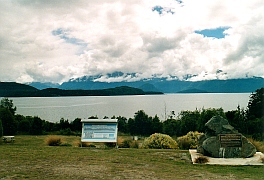 New Zealand - Lake Manapouri