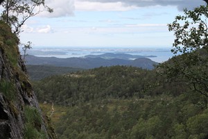 Preikestolen Trek halfway