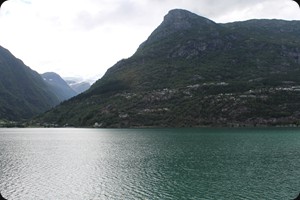 Sandvevatnet near Odda